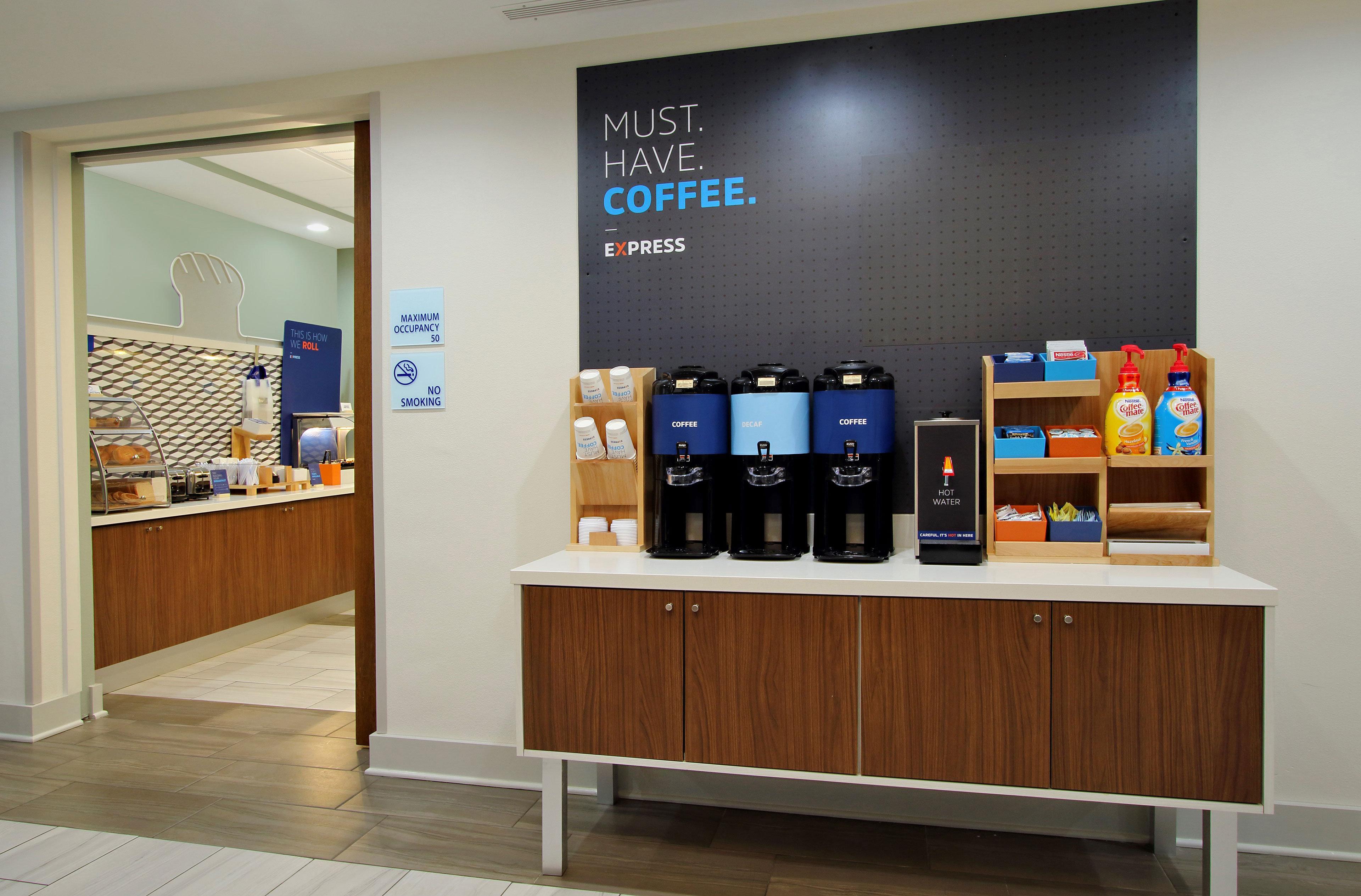 Holiday Inn Express & Suites Alexandria - Fort Belvoir By Ihg Kültér fotó