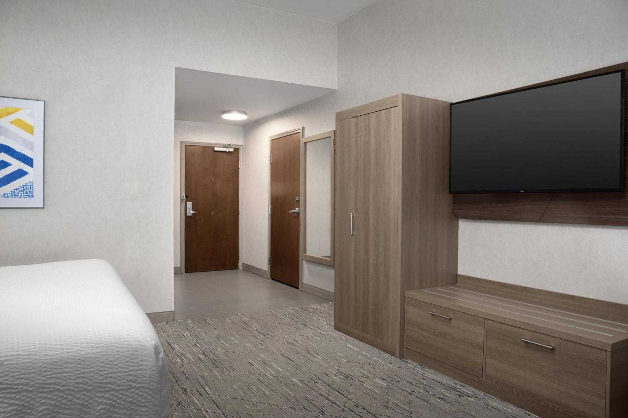 Holiday Inn Express & Suites Alexandria - Fort Belvoir By Ihg Kültér fotó