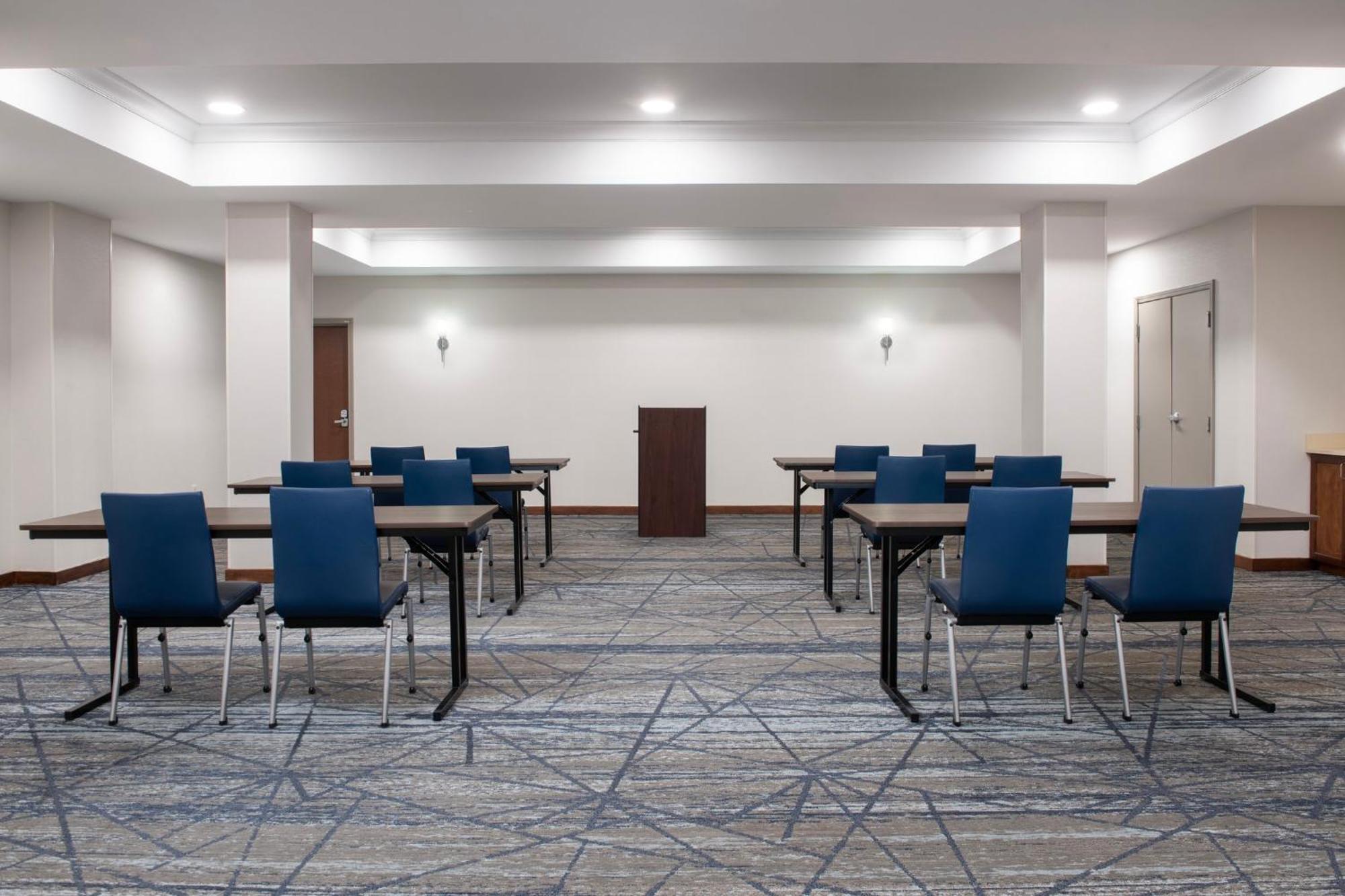 Holiday Inn Express & Suites Alexandria - Fort Belvoir By Ihg Kültér fotó